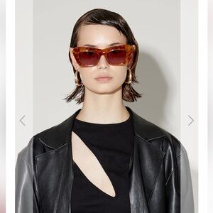 SZADE FLOREY -sun kissed/ cherry cola